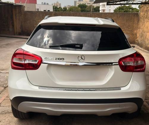 MERCEDES-BENZ GLA 200 1.6 CGI STYLE 16V TURBO FLEX 4P AUTOMÁTICO